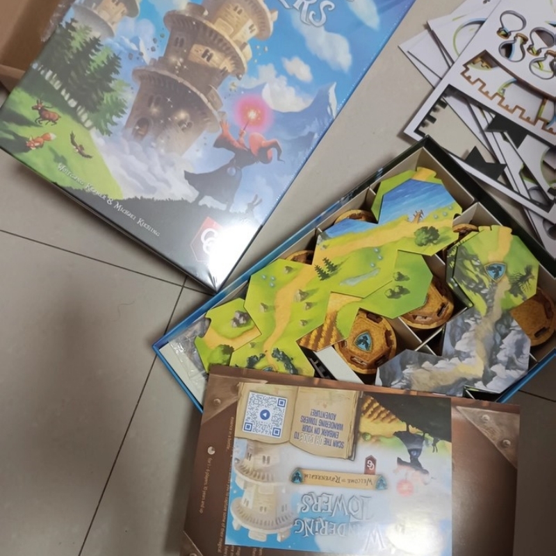 Wandering Towers Strategy Boar - Board Game Family ulasan dan harga