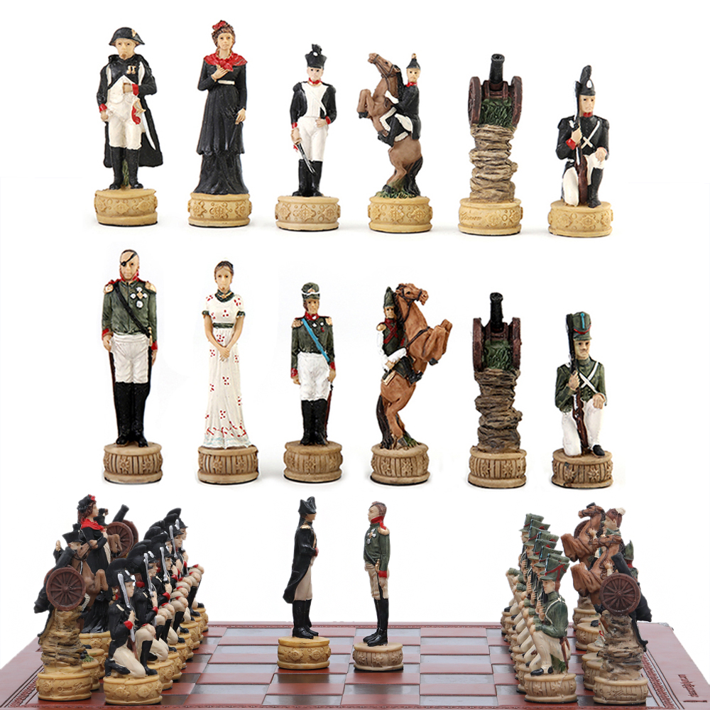 3D Character-themed Chess Set  - Board Game Queen ulasan dan harga